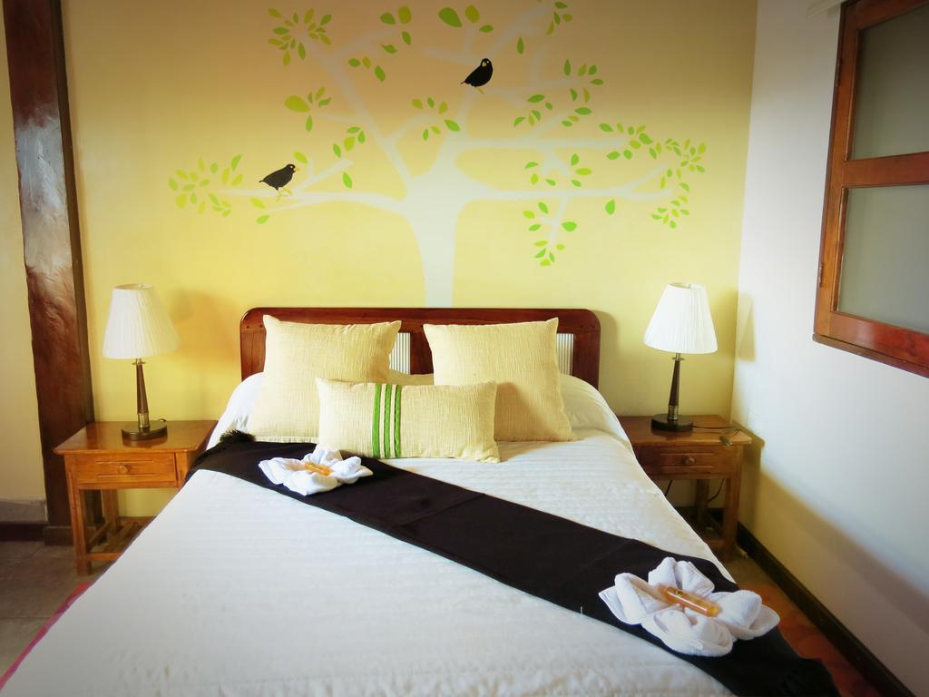 The Wooden House Hotel Puerto Villamil Exterior foto