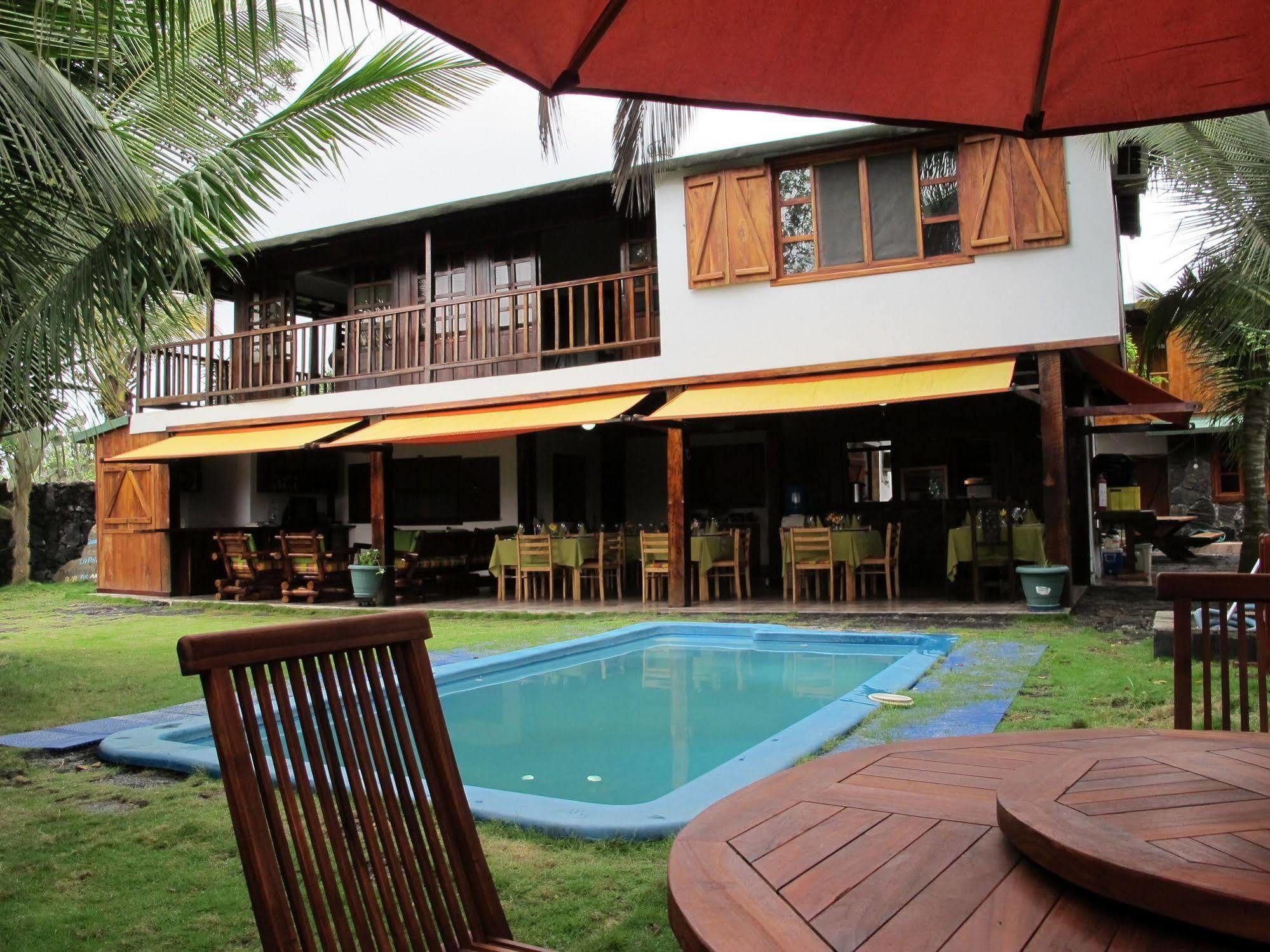 The Wooden House Hotel Puerto Villamil Exterior foto